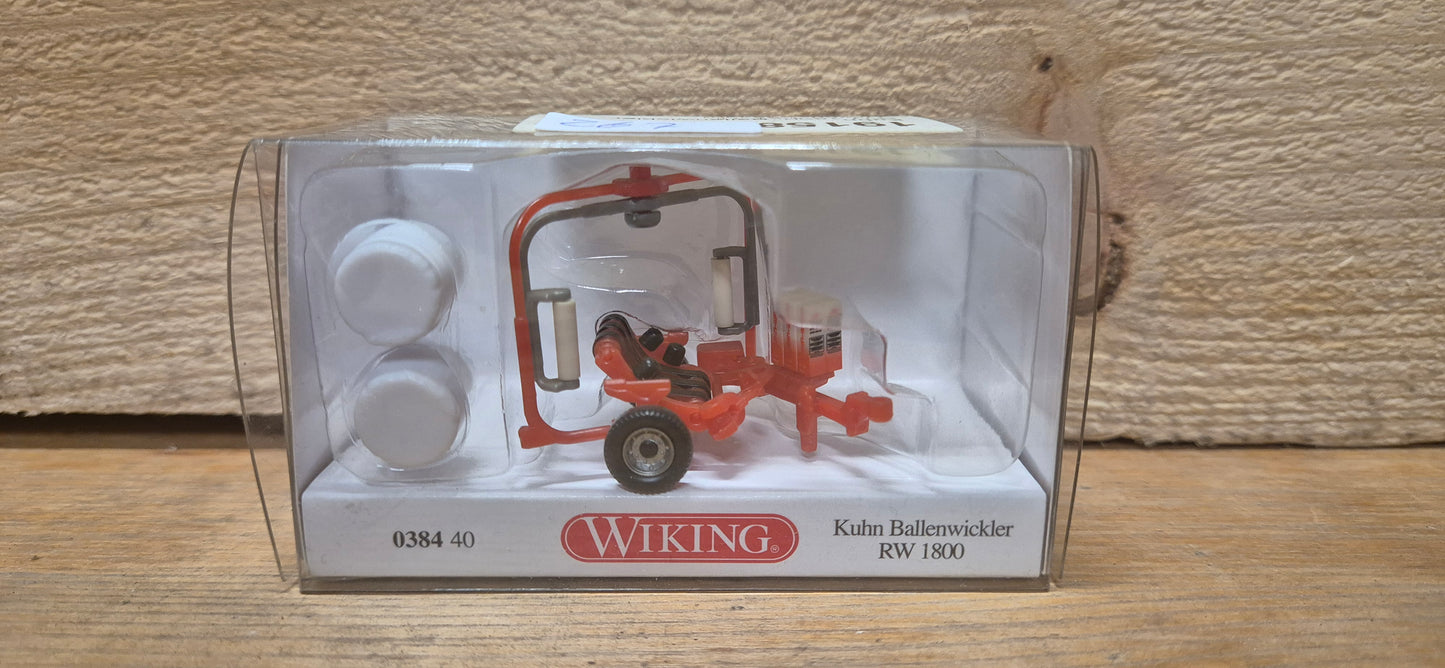 Wiking Kuhn Ballenwickler RW 1800