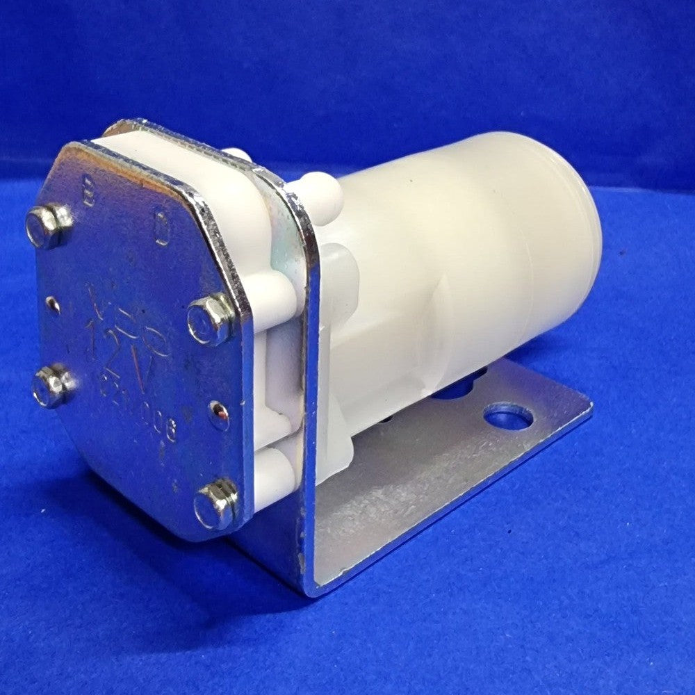 Unimog Waschwasserpumpe 12V