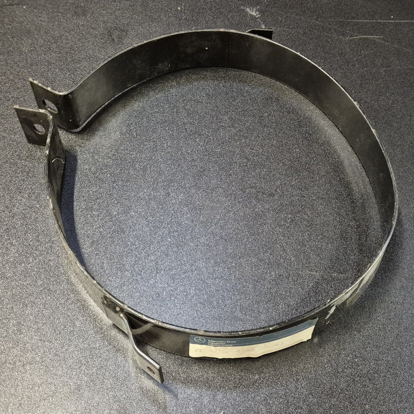 Unimog Schelle für Schalldämpfer - A4354900041