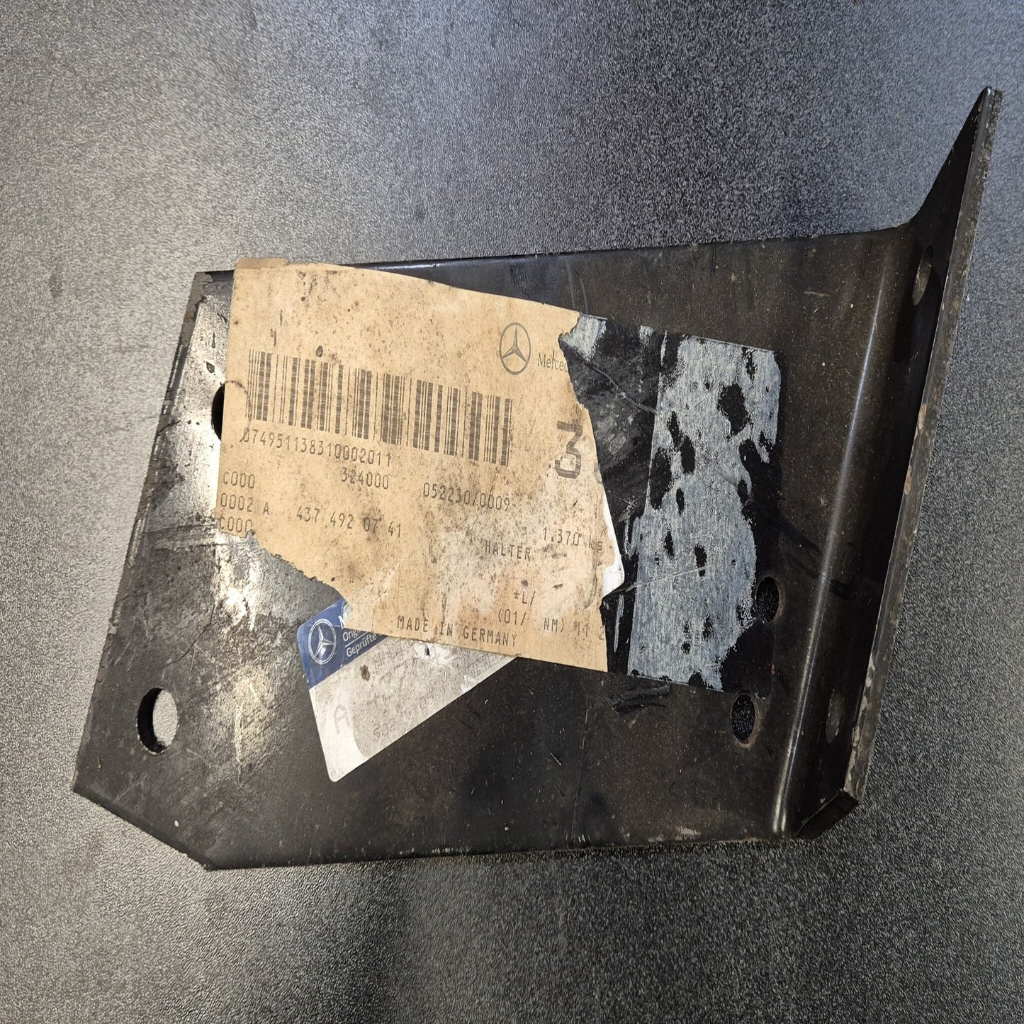 Unimog Auspuffalter - A4374920741