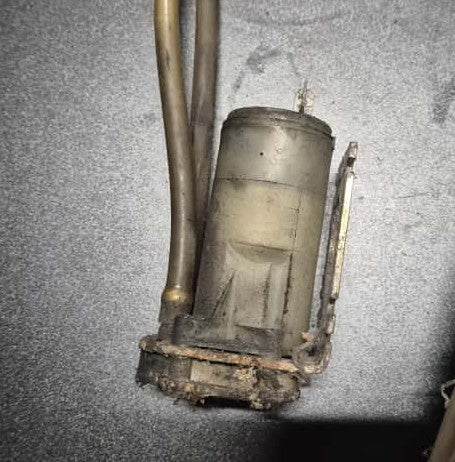 Unimog 406 Behälter Scheibenwaschanlage (Pumpe+Behälter)