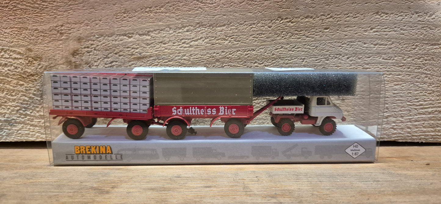 Brekina Unimog 411 mit 2 Anhänger