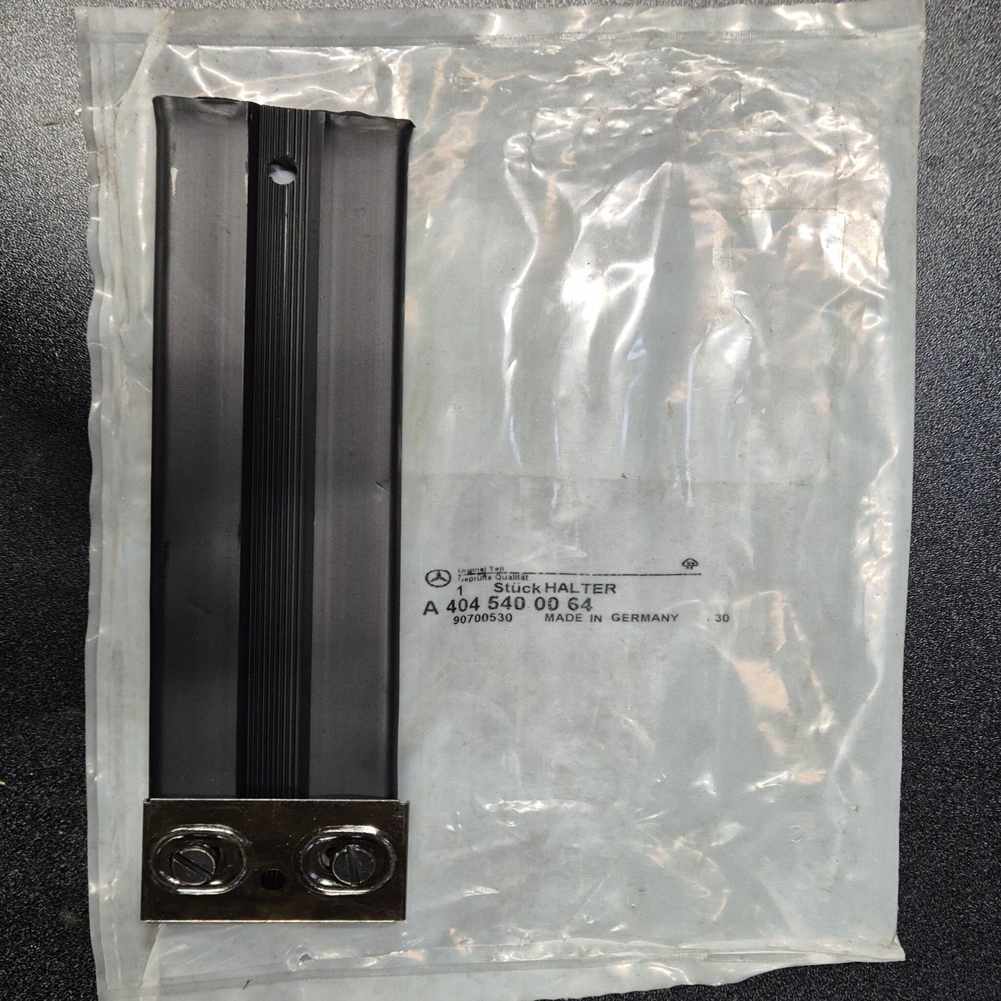 Unimog 404 Halter für Rückstrahler - A4045400064