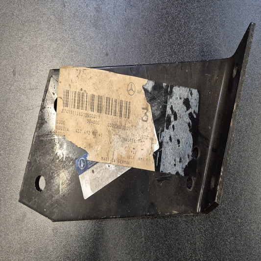 Unimog Auspuffalter - A4374920741