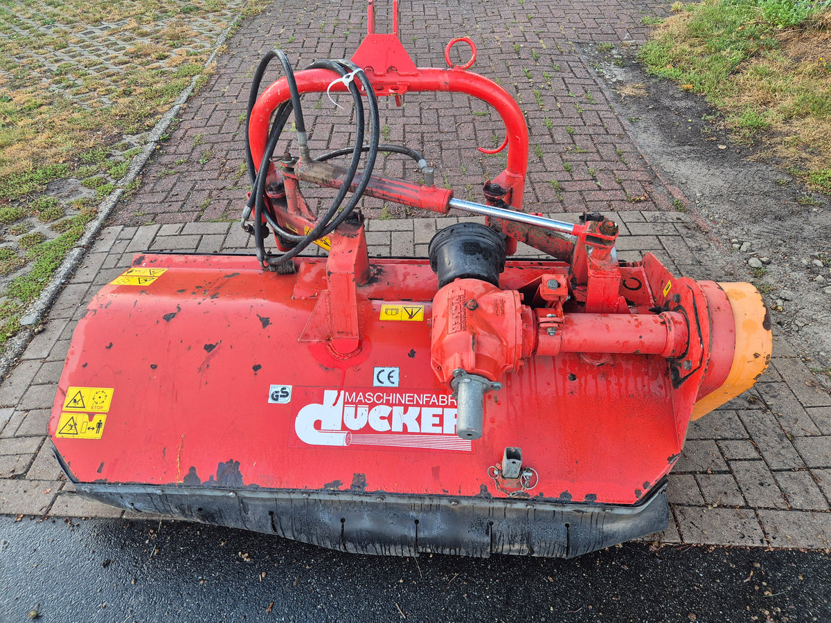 Dücker Frontmulcher UMT 15