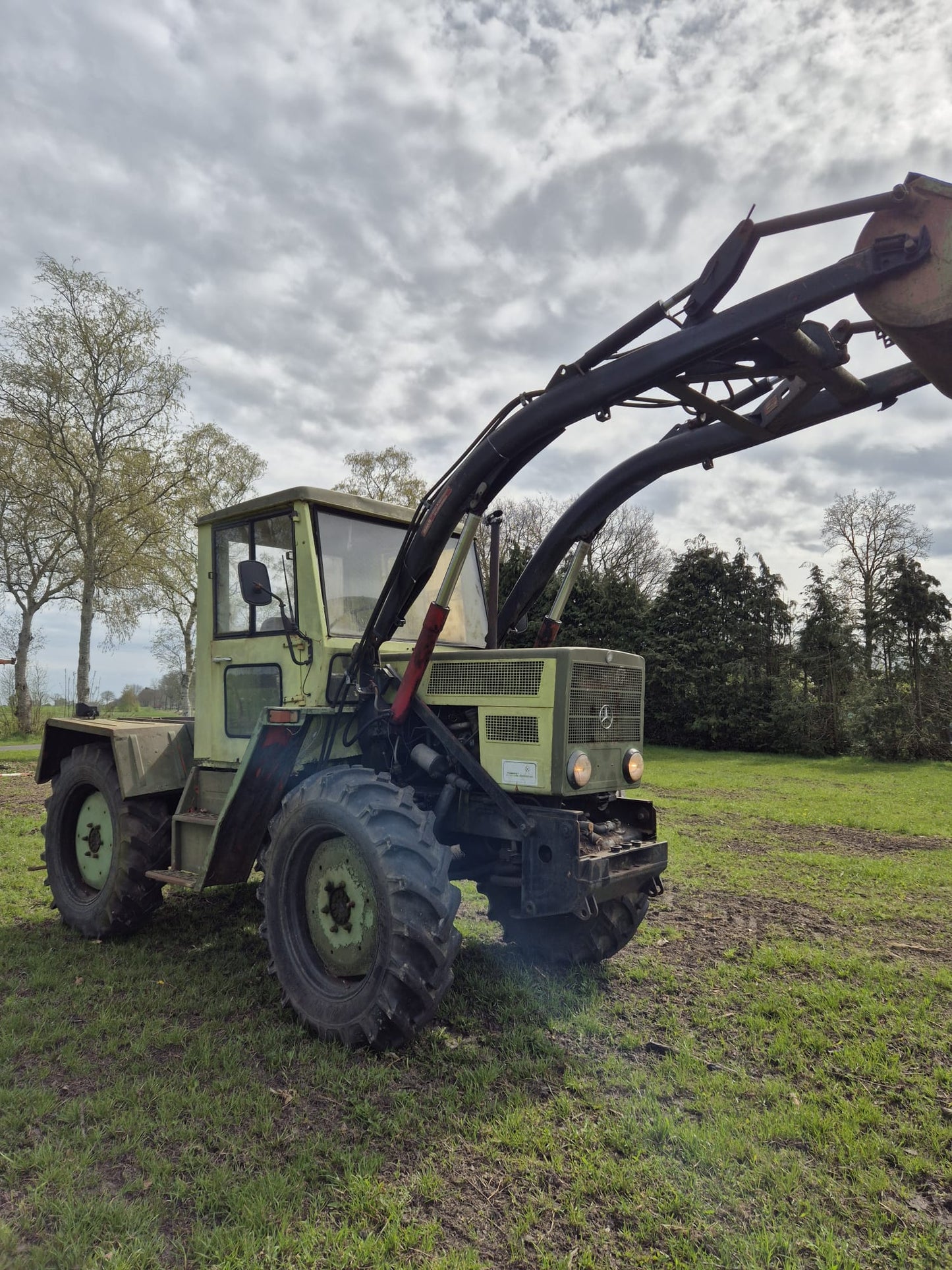 MB trac 65/70 mit Frontlader